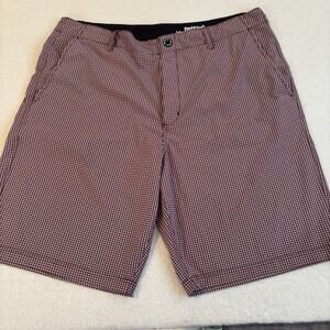 Volcom Surf & Turf Red & White Plaid Shorts Size 38 Chino